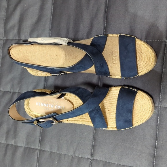 Kenneth Cole wedge sandals size 9 - Picture 2 of 5